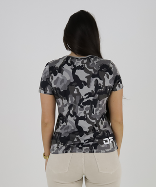 T-Shirt Camuflada Com Estampado Fluor